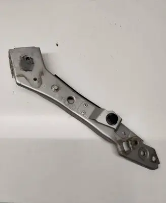 Renault Megane III Headlight/headlamp mounting bracket 651306g