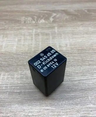Mercedes-Benz E W124 Other relay 0025456505 05895410