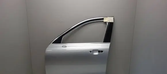 Volvo XC90 Front door