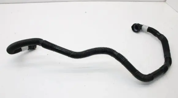 Tesla Model Y Engine coolant pipe/hose