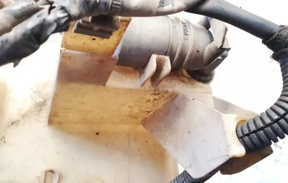 Citroen C5 Windscreen/windshield washer pump 9643447780 008024