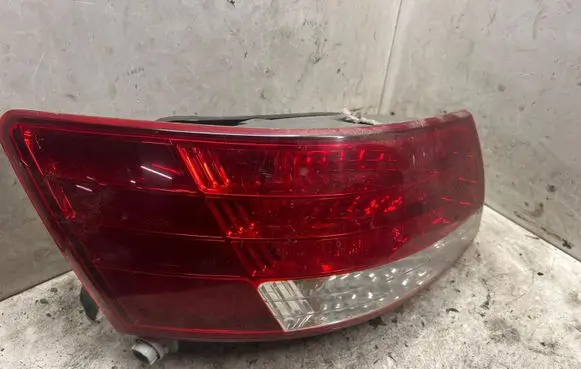 Rear/tail lights