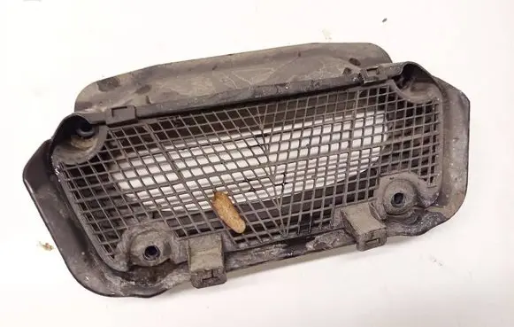 Opel Astra H Air intake duct part 90520682
