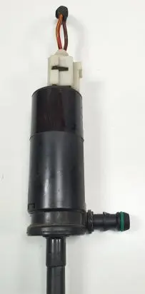 Mercedes-Benz E W212 Headlight washer pump 2108691221
