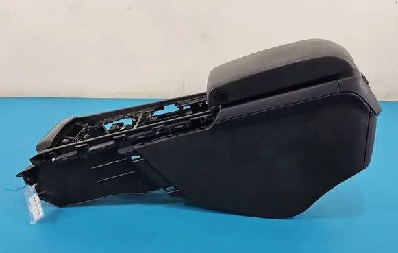 Peugeot 508 Armrest 9686452980 IMPRK1530093