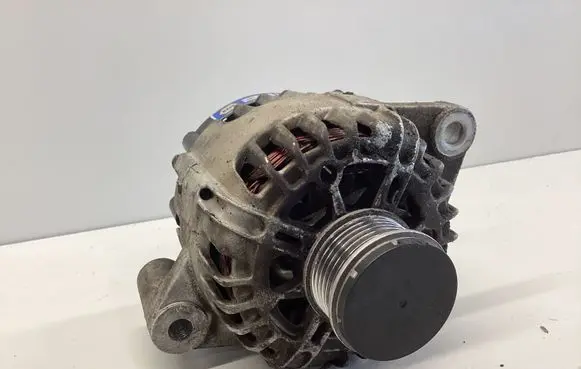 Opel Insignia A Generator/alternator