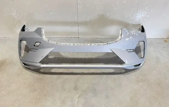 Volvo XC60 Front bumper 32234928