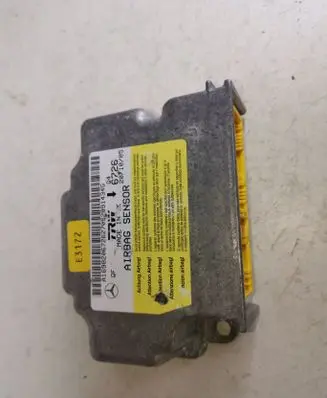 Mercedes-Benz A W169 Airbag control unit/module A1698206726