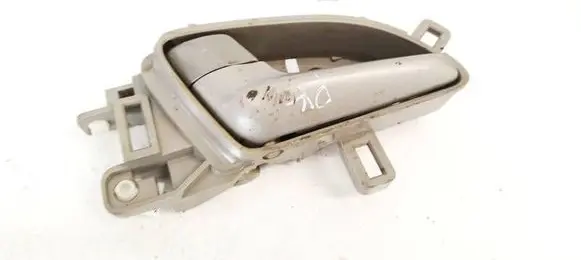 Honda Insight Front door interior handle