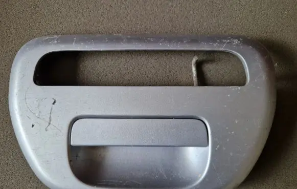 Mitsubishi L200 Tailgate/trunk/boot exterior handle