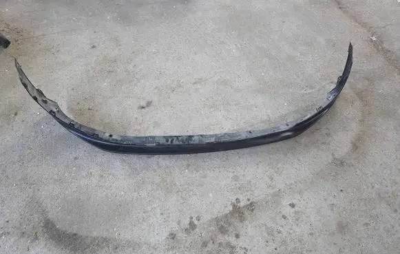 Mini Clubman F54 Front bumper lip 7370792