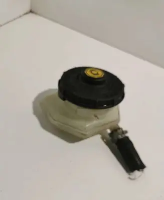 Honda Civic Brake fluid reservoir 8400TN0390
