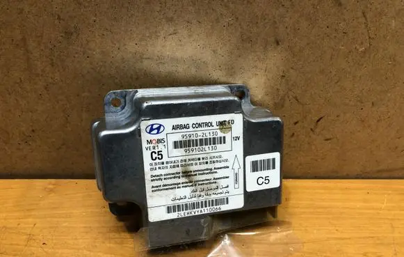 Hyundai i30 Airbag control unit/module 959102L130