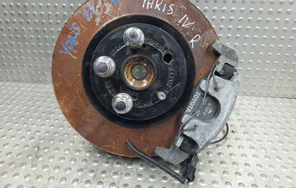 Toyota Yaris XP210 Front wheel hub spindle knuckle S25165524 FS12R