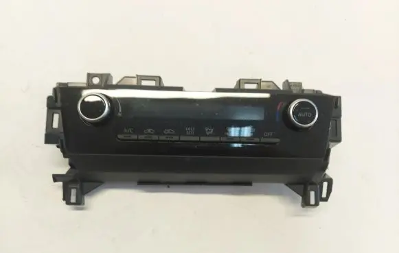 Toyota Yaris Cross Climate control unit 55900-0DD01