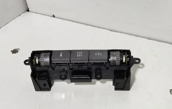 ESP (stability program) switch