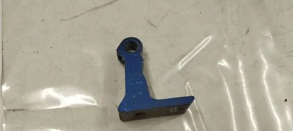 Porsche Macan (95B) Rear door lower hinge 4g0831402d