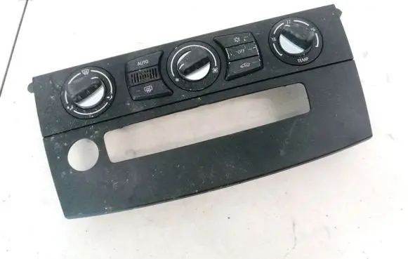 BMW 5 E60 E61 Climate control unit 6411917771202 64119177712-02