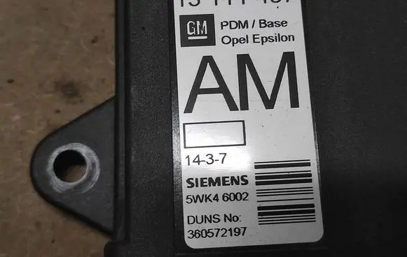 Opel Signum Door control unit/module 13111457