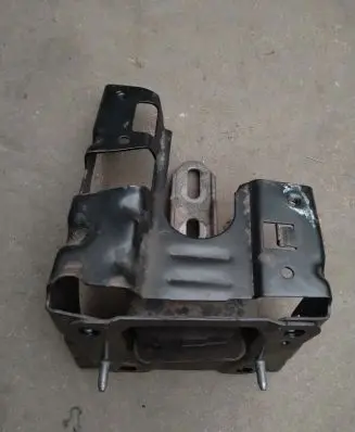 Opel Crossland X Gearbox mount 9801521580