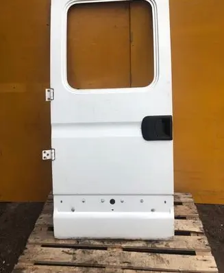 Iveco Daily 4th gen Rear door 5801525467