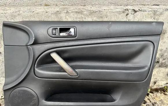 Volkswagen PASSAT B5.5 Front door card panel trim 3B0867012