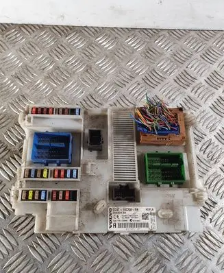 Volvo XC60 Fuse module 31314511 CG9T14C256FA