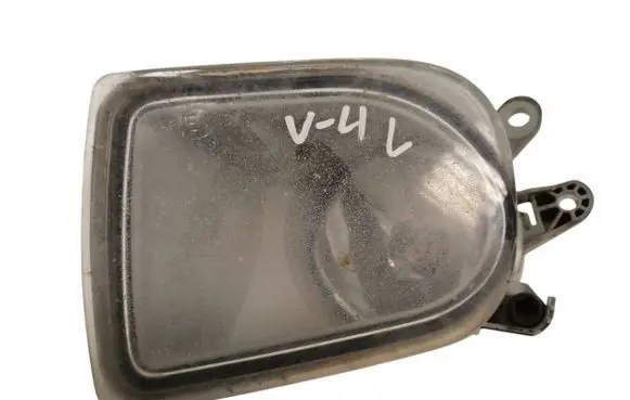 Volvo V50 Front fog light 30698629 0305075001 82433