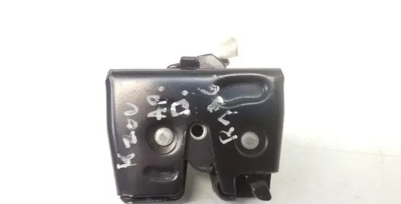 Loading door lock