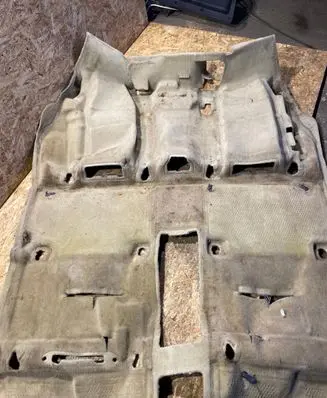 Lexus RX 330 - 350 - 400H Interior carpet 5851048150A0
