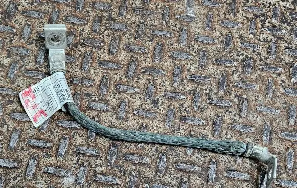 BMW 5 G30 G31 Negative earth cable (battery) 8638736 8638737