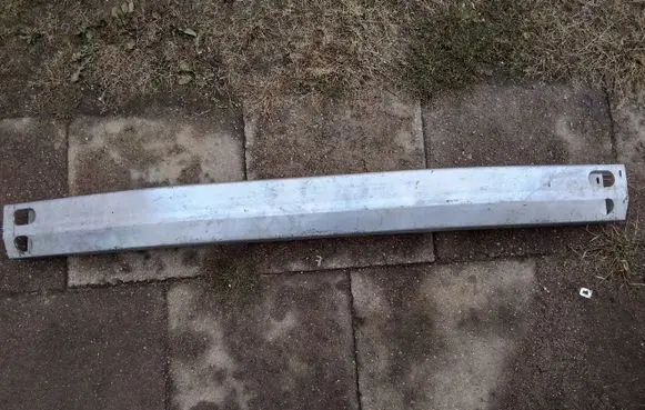 Front bumper cross member