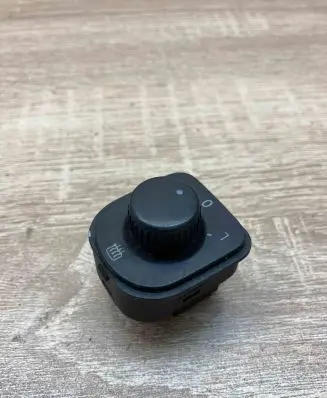 Volvo V70 Wing mirror switch 1K0959565F