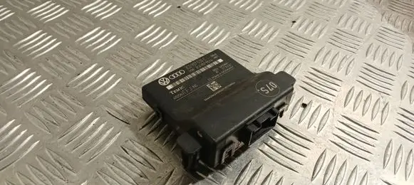 Volkswagen PASSAT B6 Gateway control module 3C0907530C