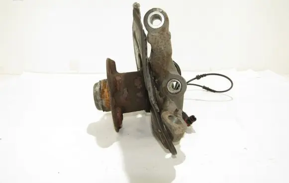 Mercedes-Benz E W212 Front wheel hub