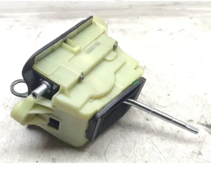 Mercedes-Benz E W212 Gear shifter/selector A2042676324 093232077 11212WT43STT