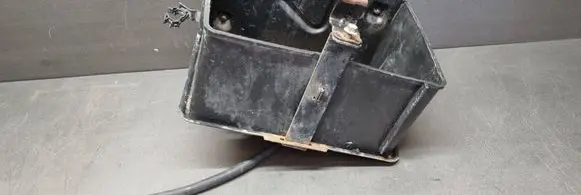 Fiat Doblo Battery bracket 
