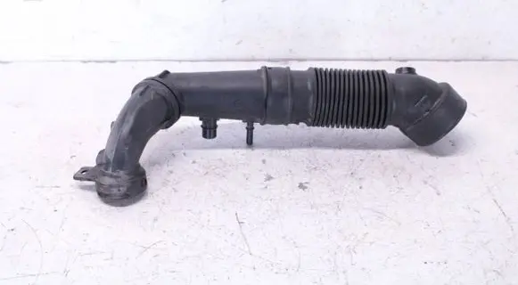 Peugeot 308 Turbo air intake inlet pipe/hose 9807939780 81067R 1080087S02