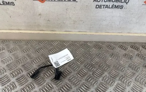Ford Connect Windshield washer spray nozzle DT1117666A