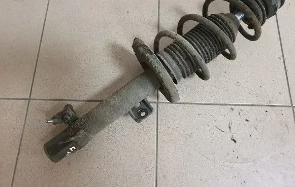 Volkswagen Up Front shock absorber with coil spring