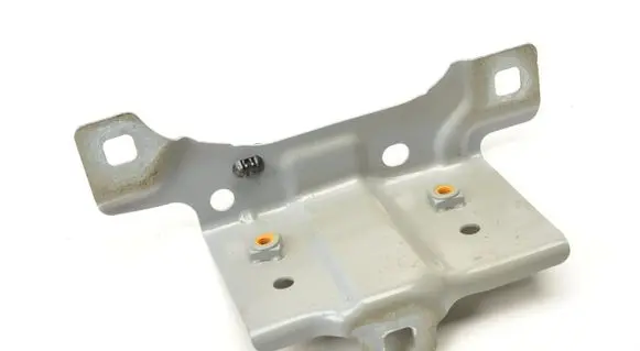 Renault 5 E-Tech Fender mounting bracket 663516111R
