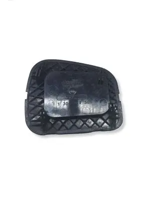 Volvo V50 Headlight/headlamp dust cover 1305239301