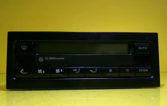 Volkswagen PASSAT B5.5 Climate control/heater control trim 