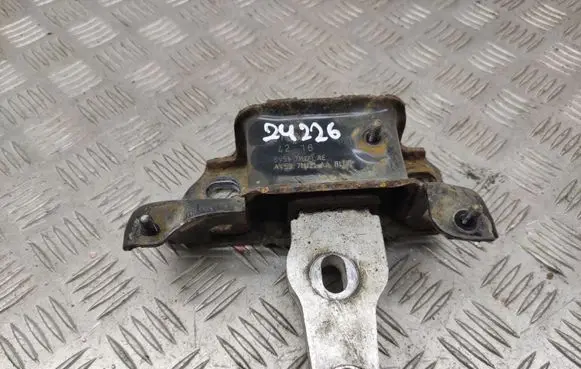 Ford Fiesta Engine mount bracket BV517M121AE AV597M121AA