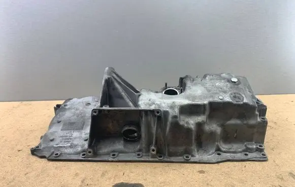 BMW X3 F25 Oil sump 7823203 11137823203 11138595457