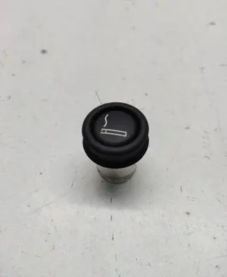 BMW 5 E39 Cigarette lighter 8372912