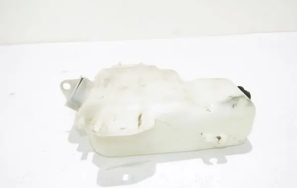 Mitsubishi Pajero Windshield washer fluid reservoir/tank 060351507