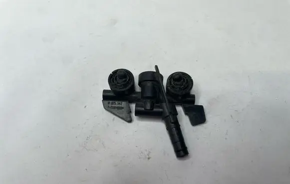 BMW 3 E46 Headlight washer spray nozzle 8375542