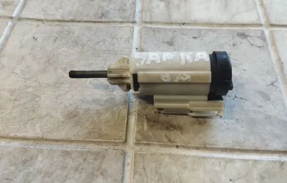 Clutch pedal sensor