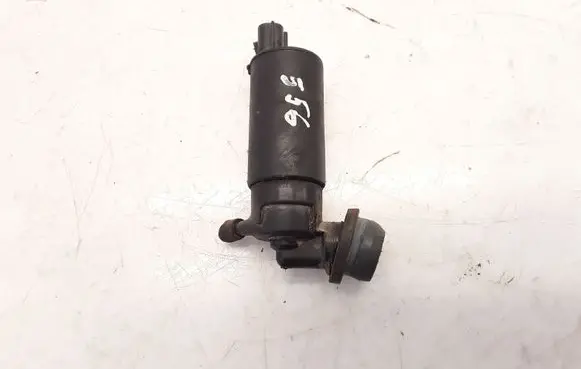 Toyota Corolla E120 E130 Windscreen/windshield washer pump